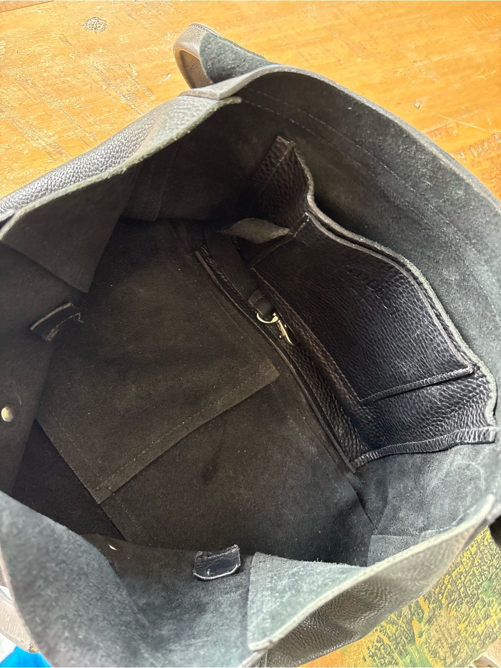 M051 real leather bag Classic Black Leather Shoulder Bag - Picture 15 of 15